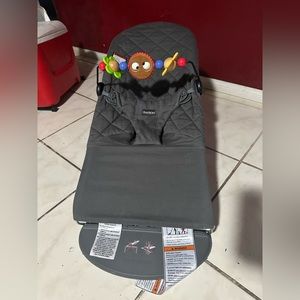 Baby bjorn with toy bar